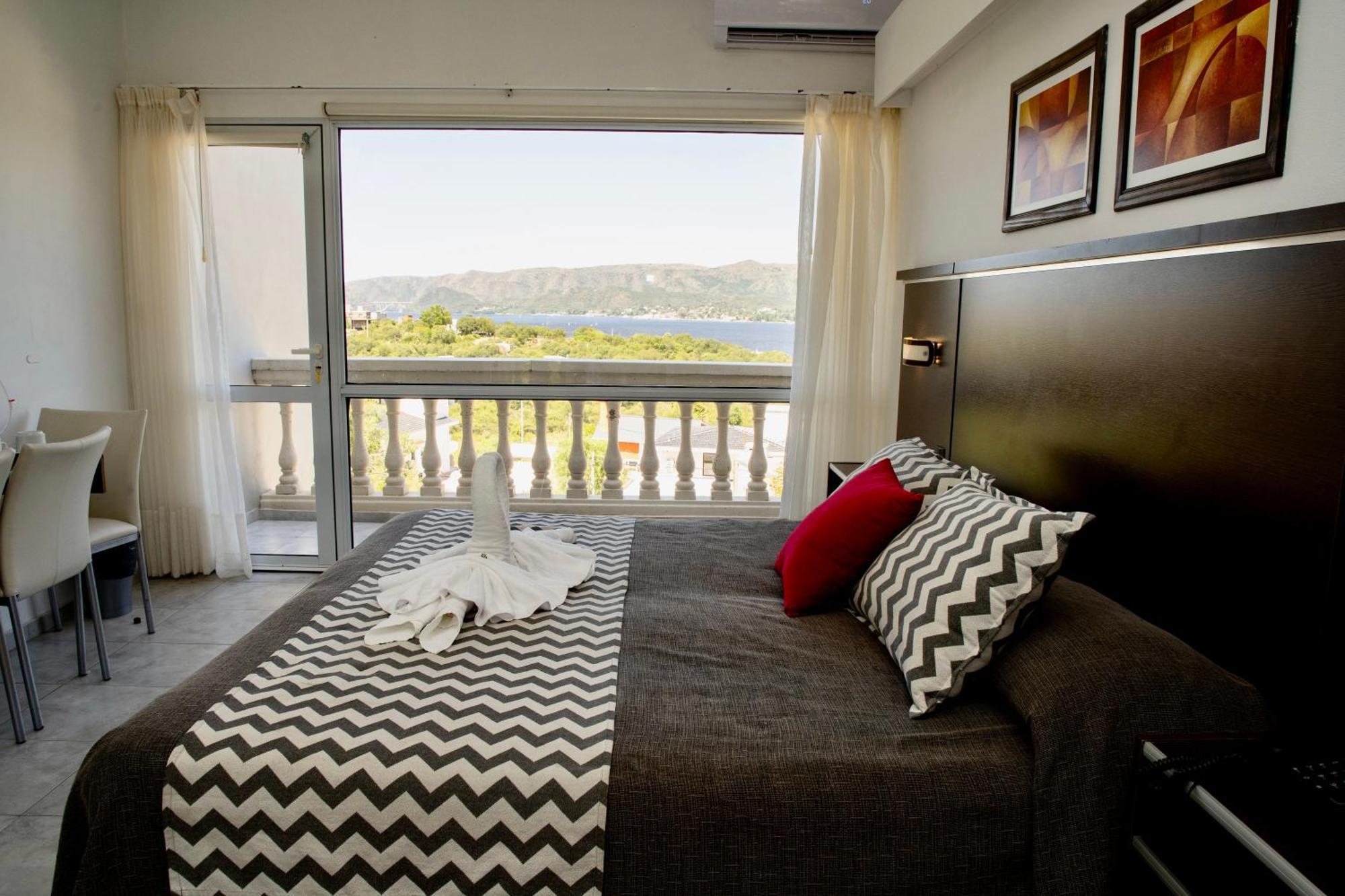 Villa La Font Apart Hotel & Spa Villa Carlos Paz Bagian luar foto