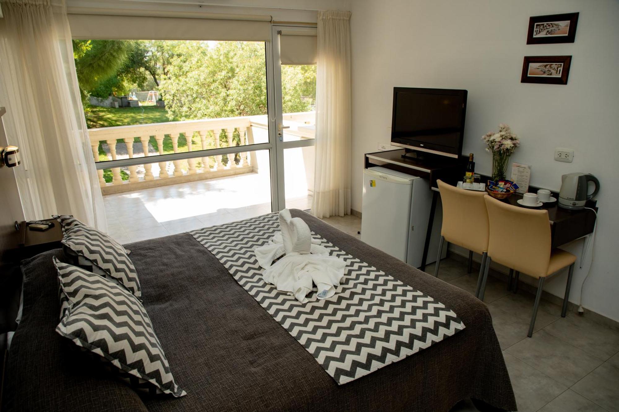 Villa La Font Apart Hotel & Spa Villa Carlos Paz Bagian luar foto